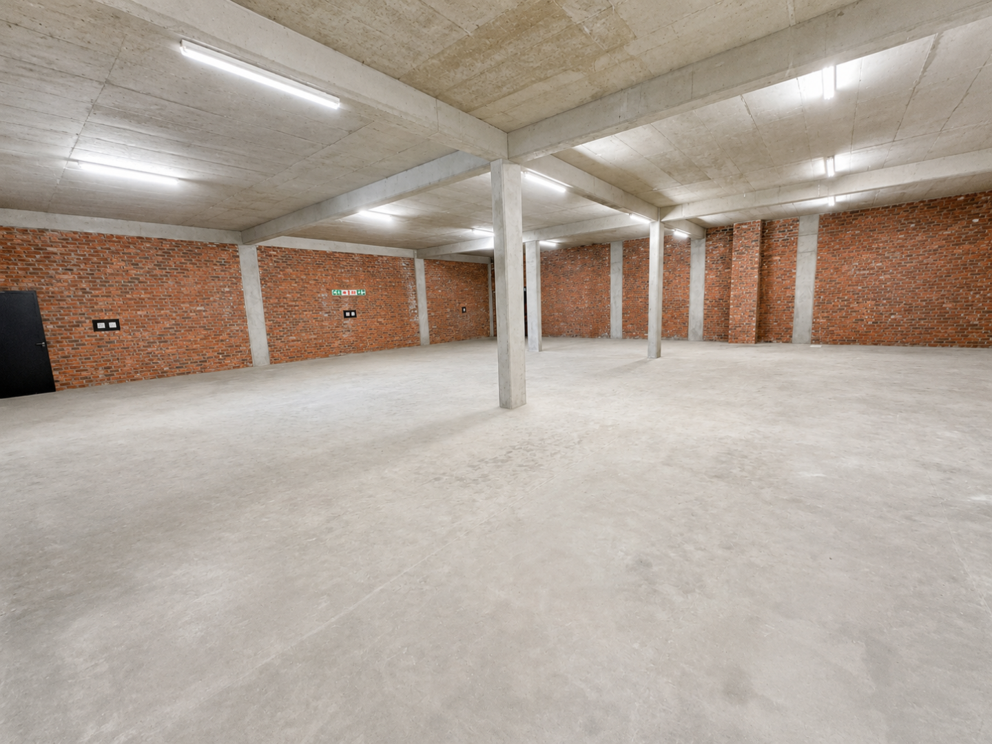 Riversands Warehouse To Rent
