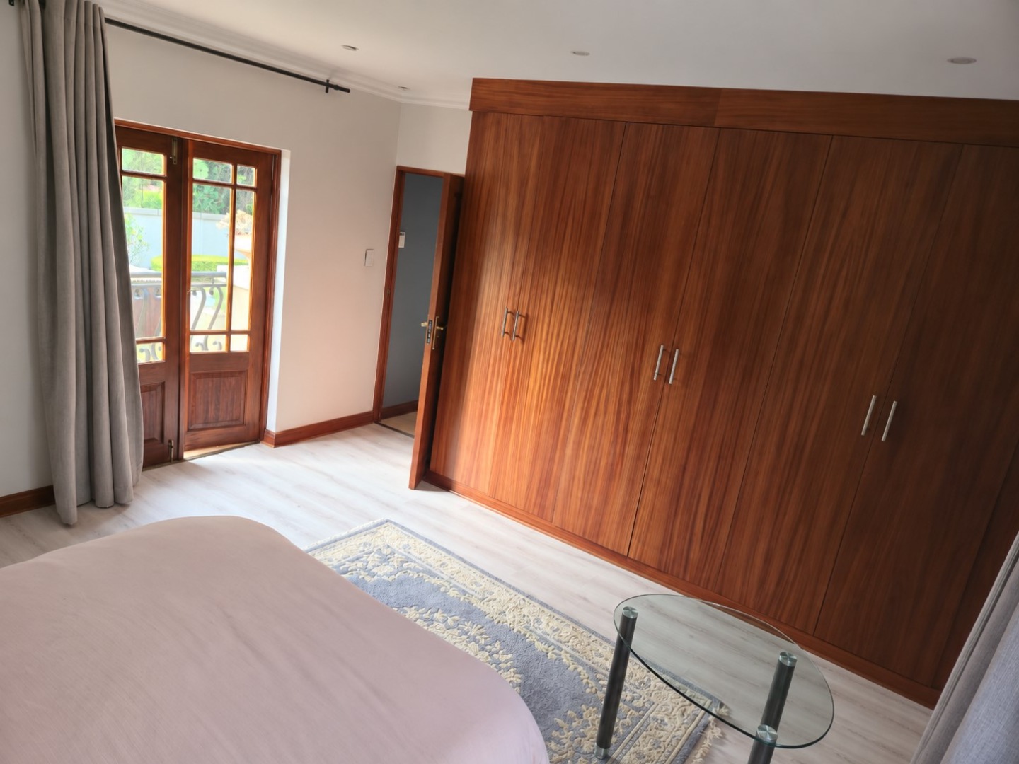 Main bedroom cupboards