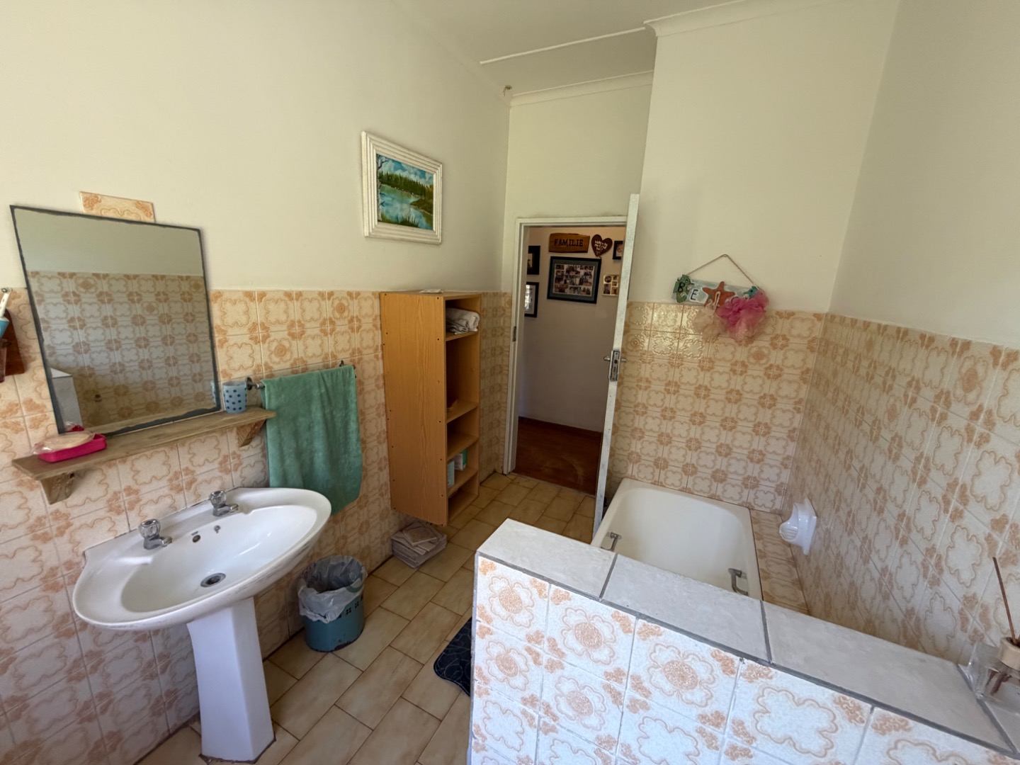 2nd bathroom