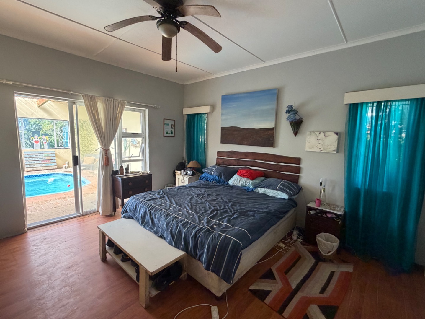 main en suite bedroom