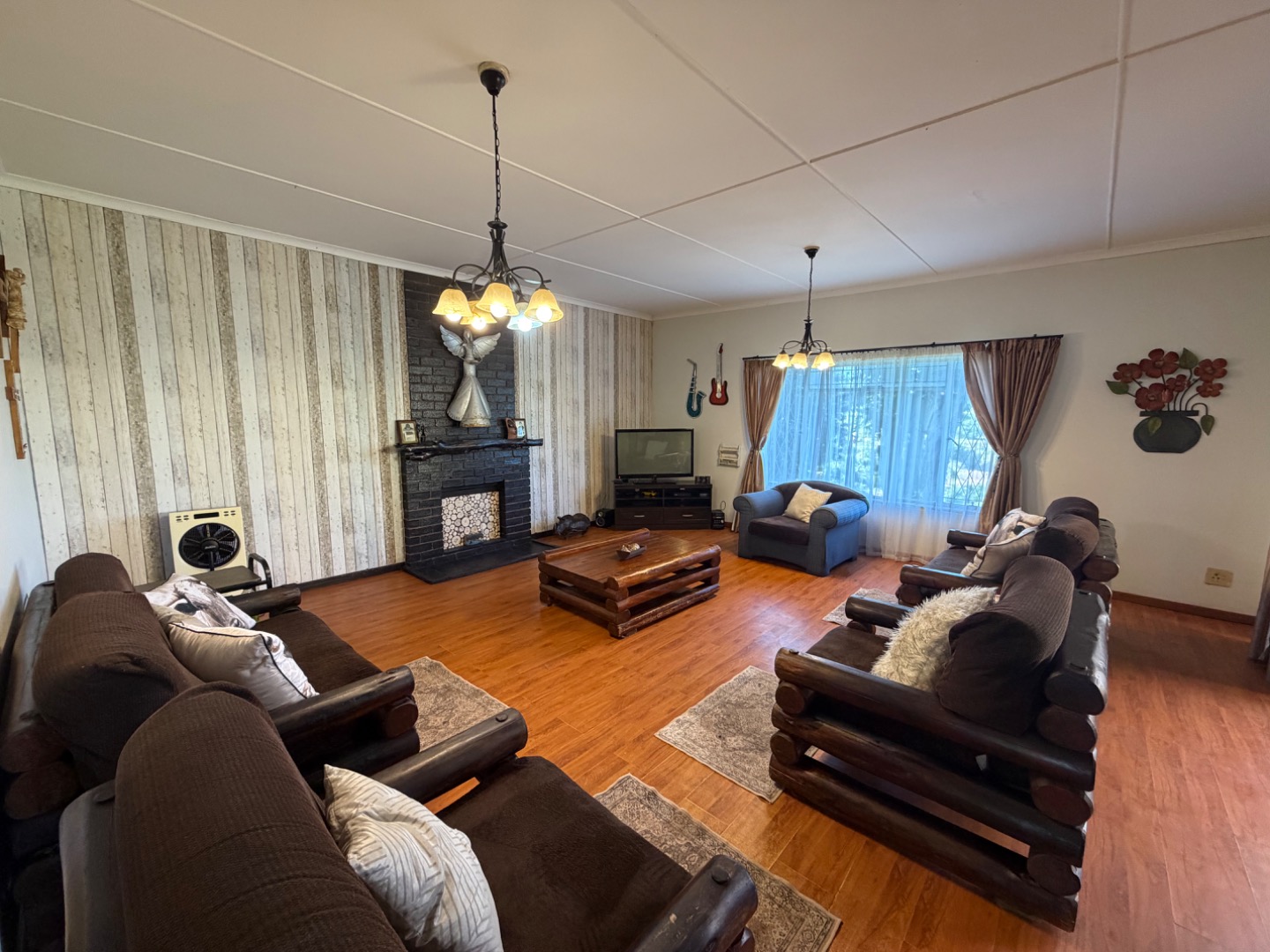 Main lounge