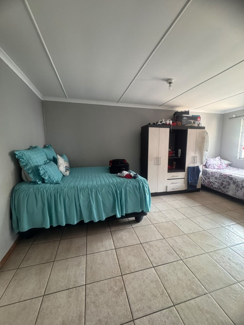 Bedroom 3 with ensuite