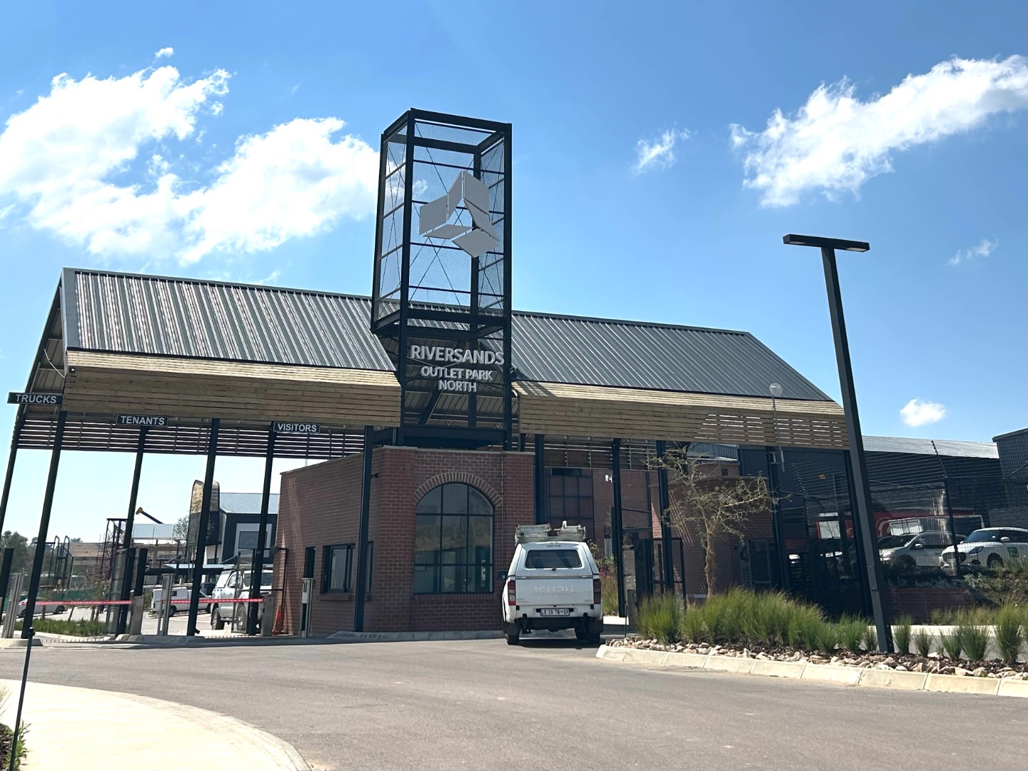 Outlet Park Riversands