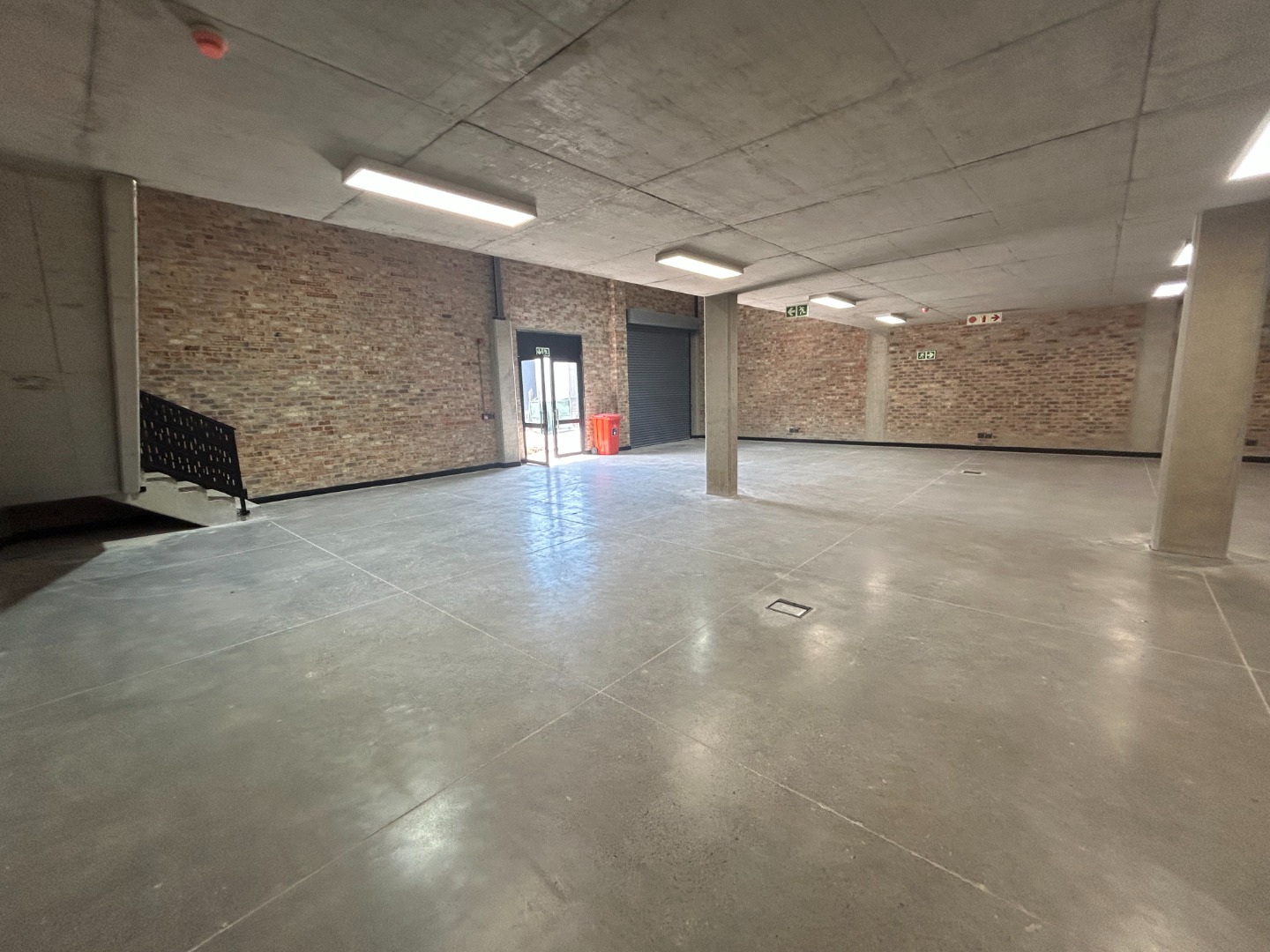 Riversands Warehouse To Rent