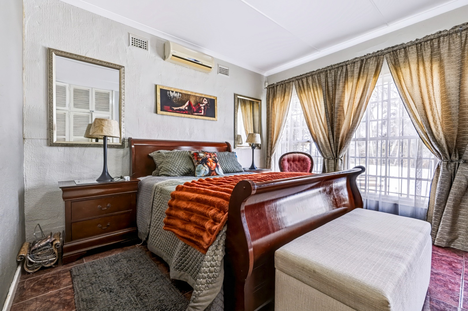 Main bedroom