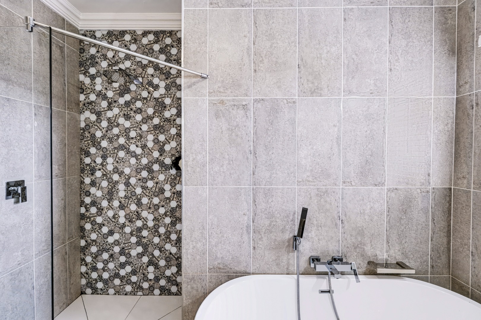 2nd bathroom