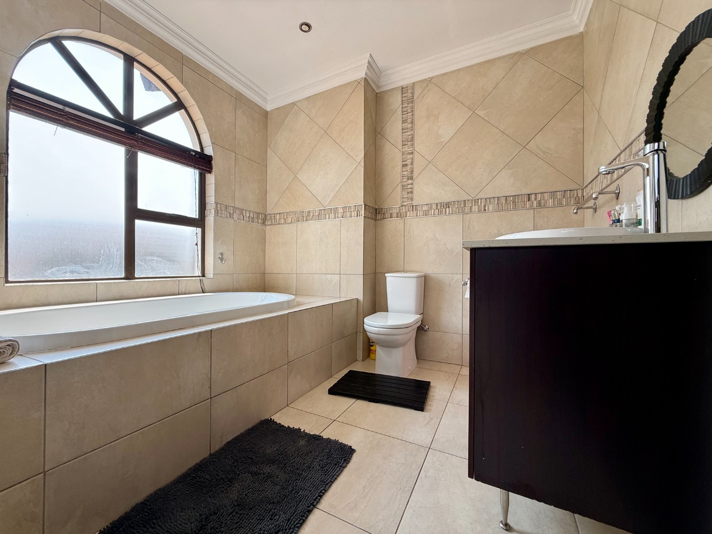 En-suite 2