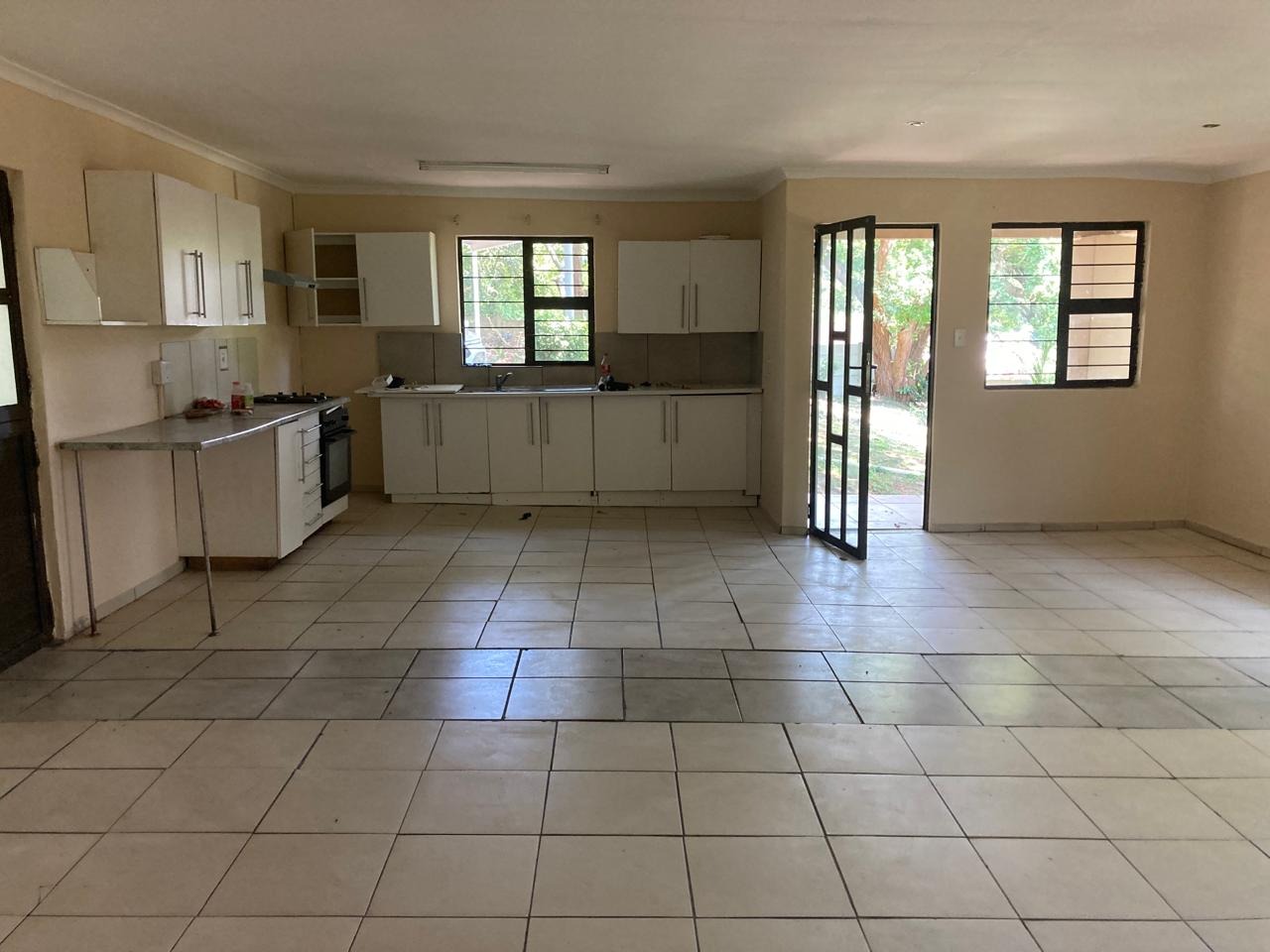 3 Bedroom House to Rent in Umtentweni in Umtentweni