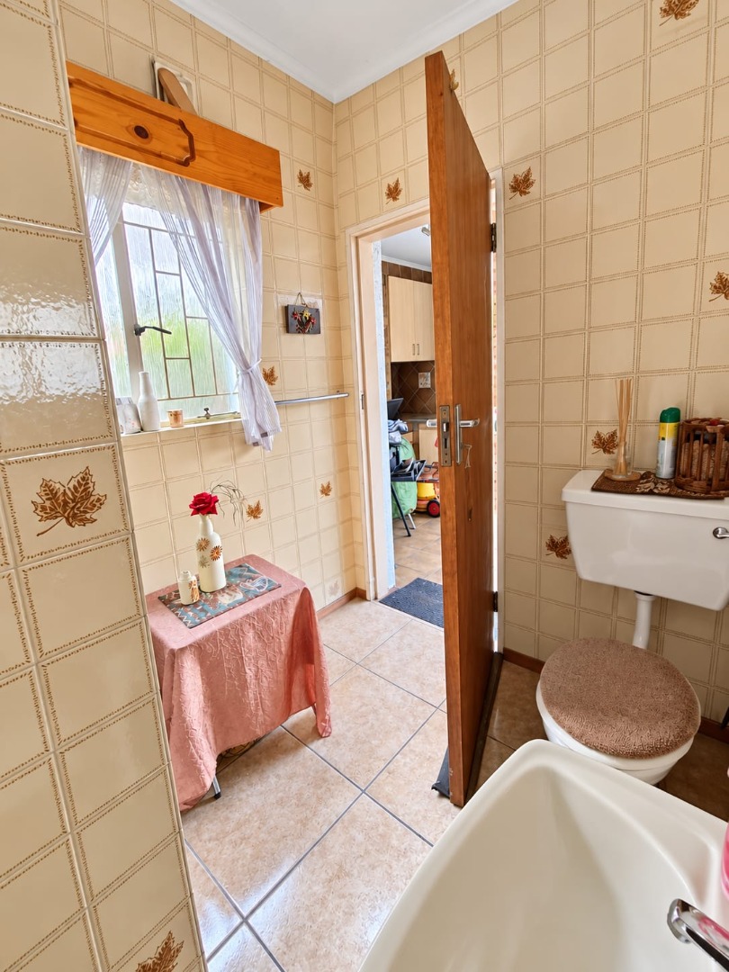 Guest toilet
