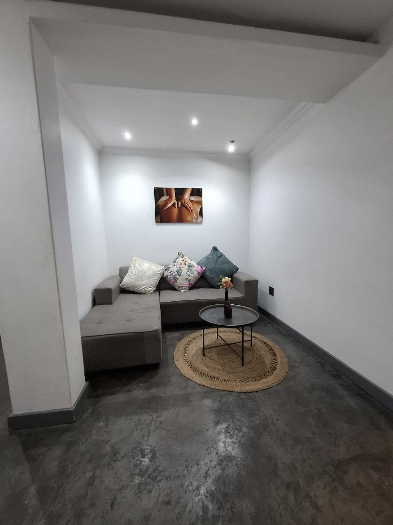 Waiting area 2