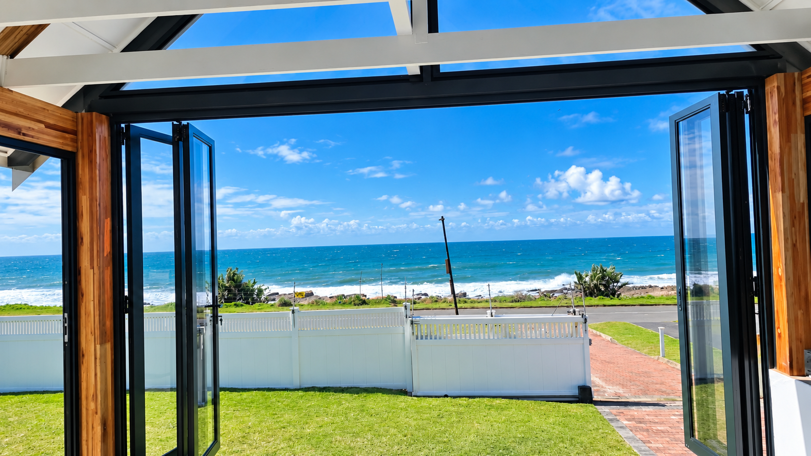 3 Bedroom House for Sale in Uvongo Beach in Uvongo Beach