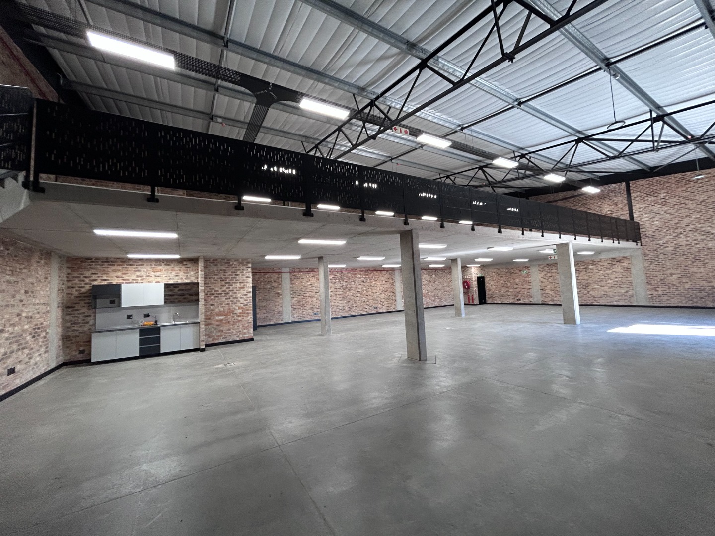 Riversands Warehouse To Rent
