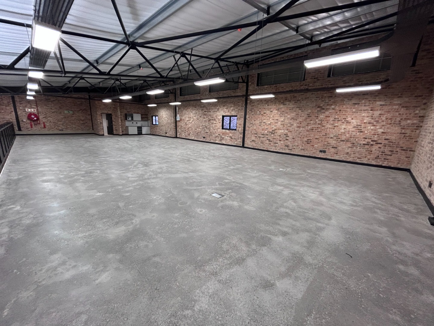 Riversands Warehouse To Rent