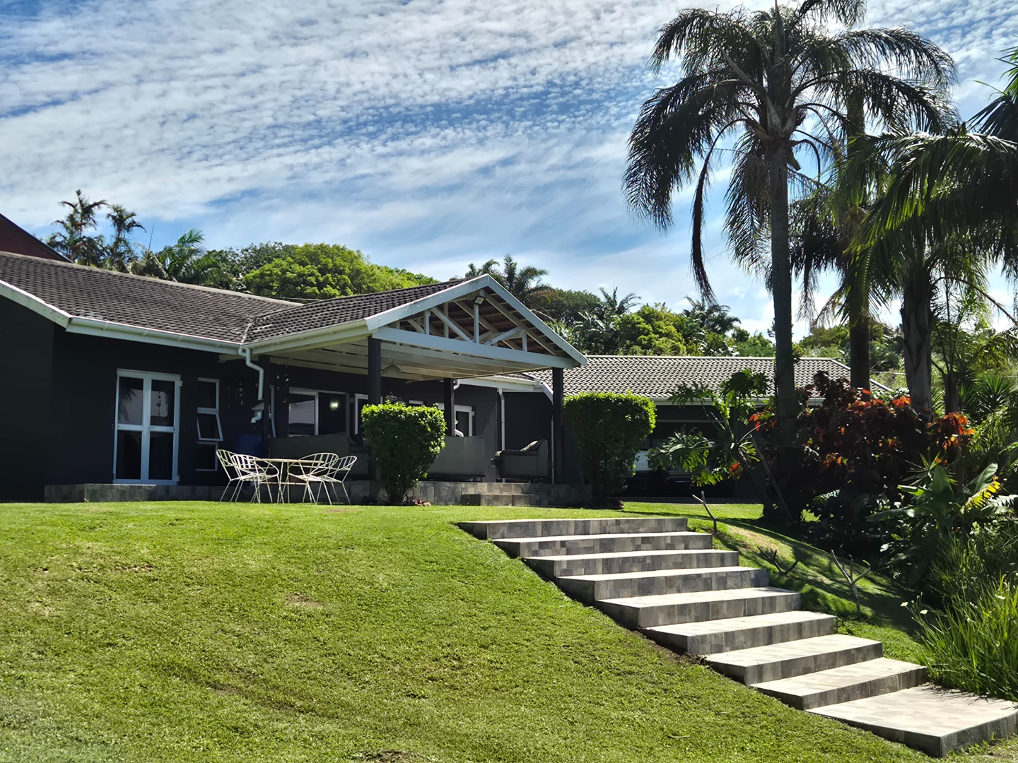 3 Bedroom House for Sale in Port Edward in Port Edward