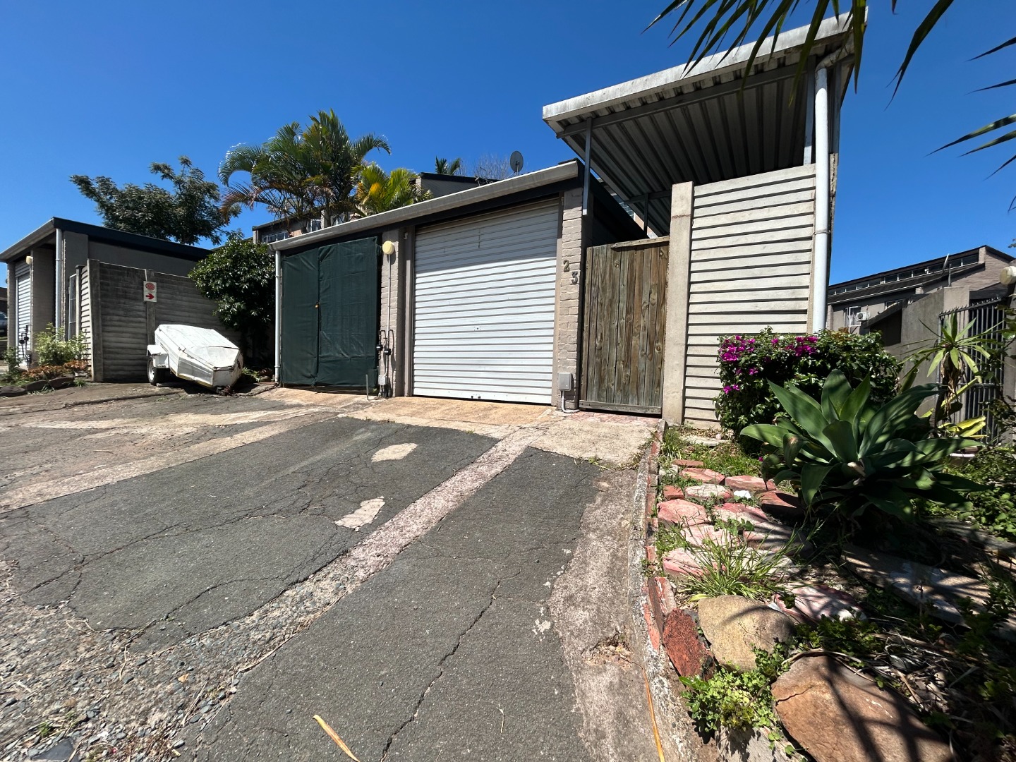 2 Bedroom Townhouse to Rent in Pinetown Central in Pinetown Central