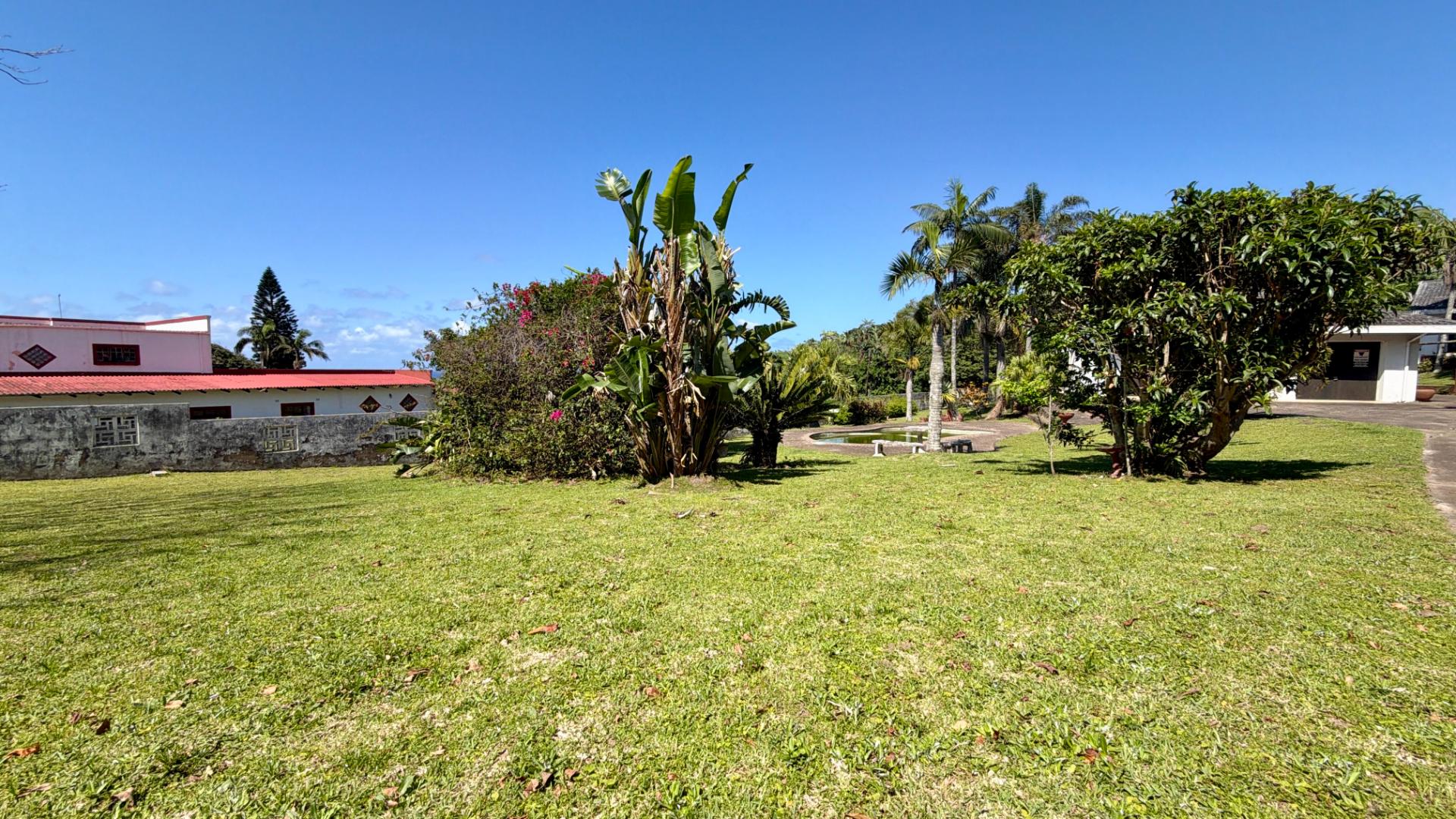 4 Bedroom House for Sale in Hibberdene in Hibberdene