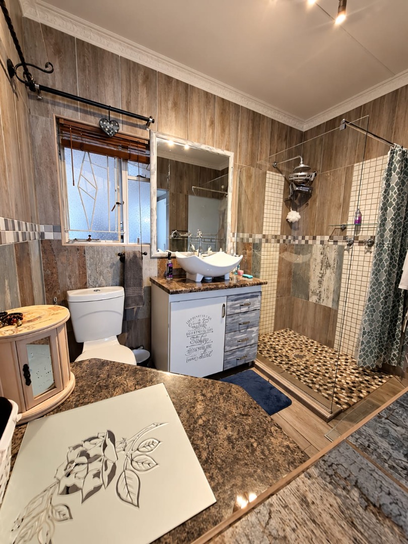Master ensuite